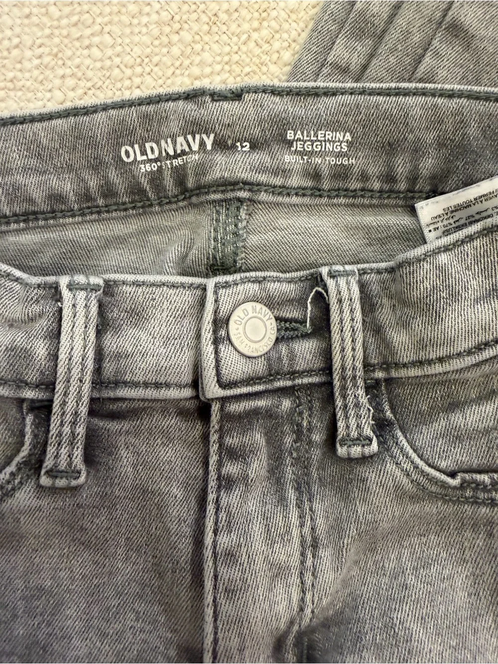 Old Navy Women's Grey Skinny Jeans
